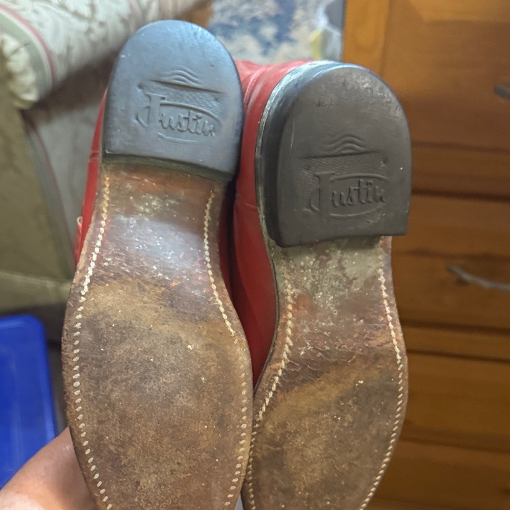Justin Boots Red Leather Women's Cowboy Boots - Picture 6 of 6